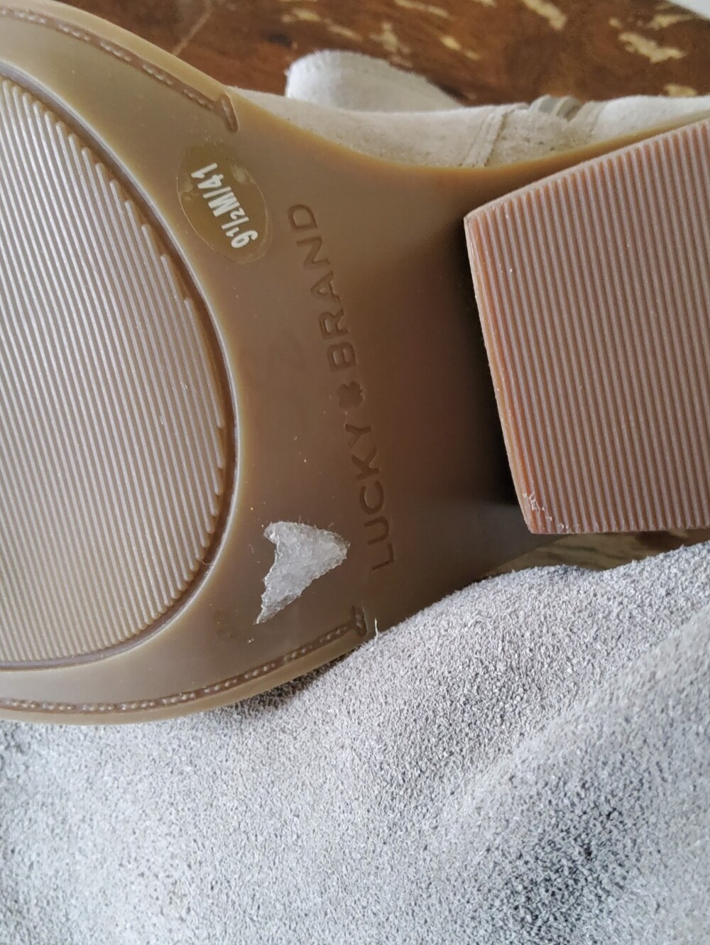 Lucky Brand Stayci Taupe Suede Ankle Booties - Size 9.5M NWOB - Picture 8 of 9